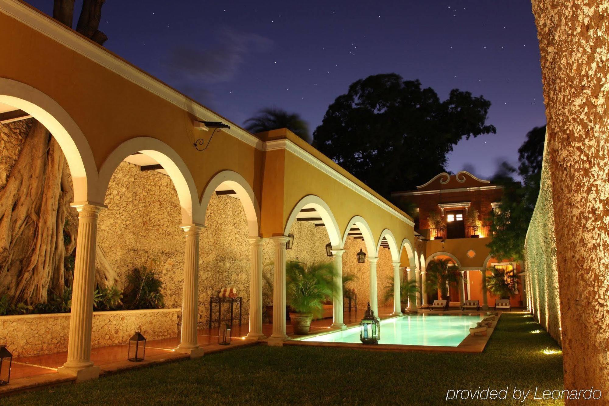Hotel Hacienda Merida Vip Exteriör bild