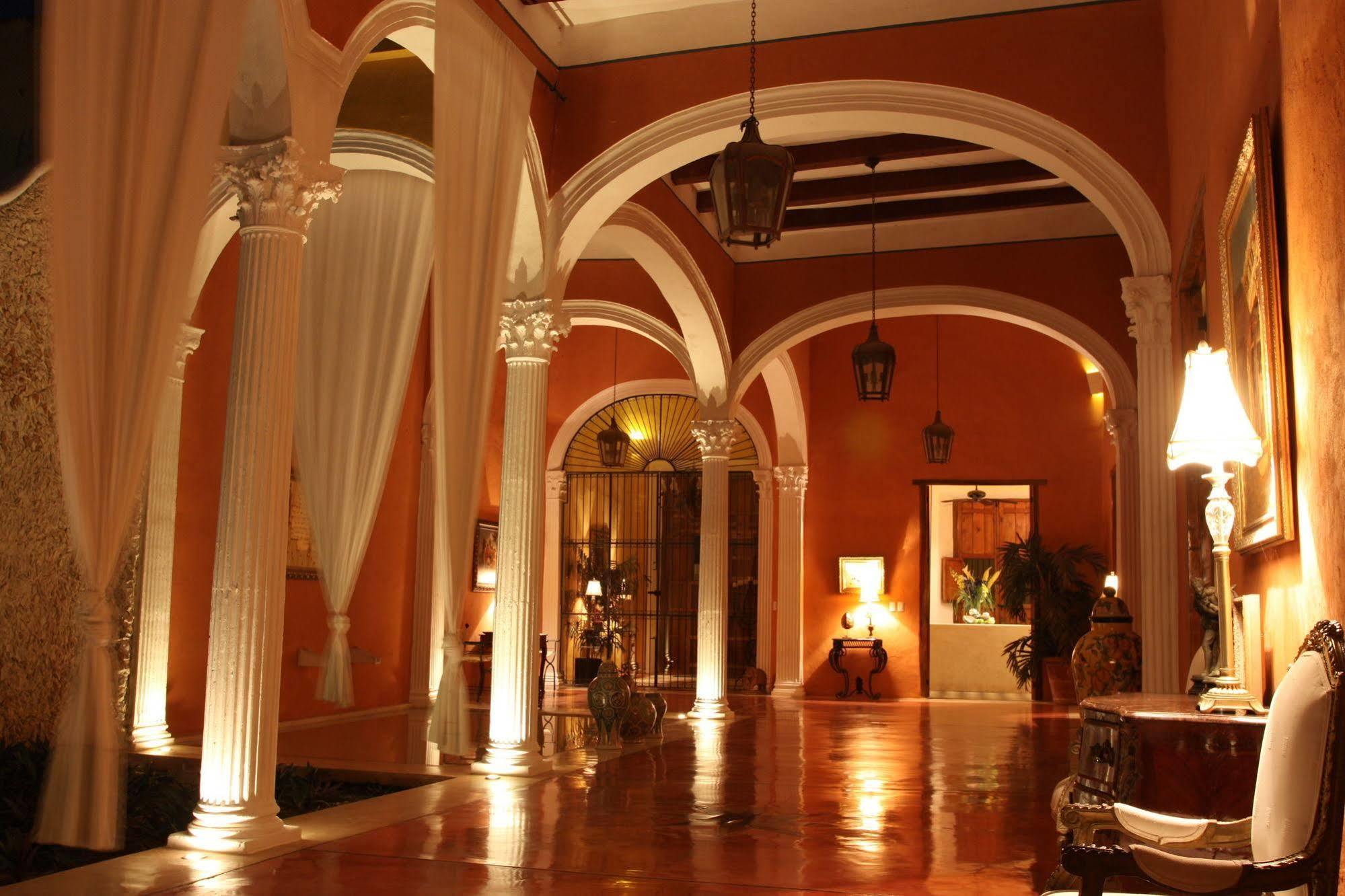 Hotel Hacienda Merida Vip Exteriör bild